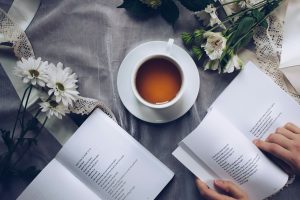 How Even 20 Minutes of Reading a Day Can Change Your Life